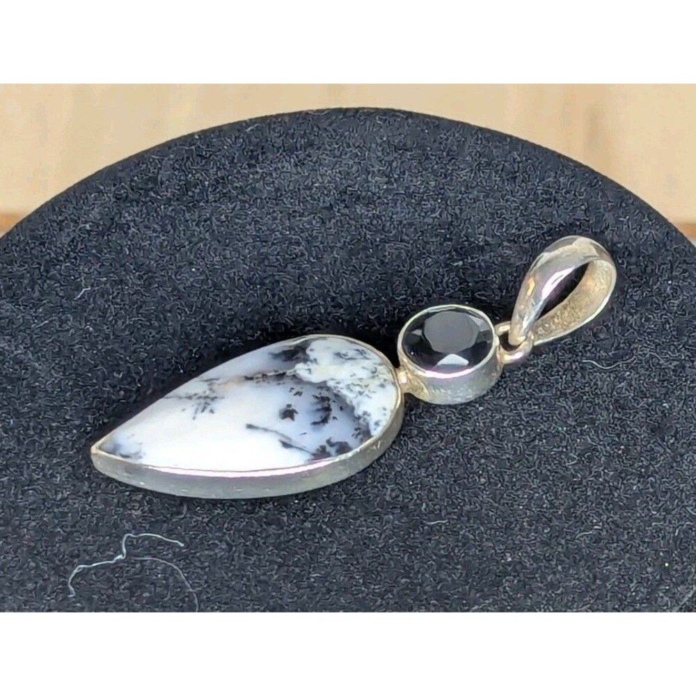 Artisan Gem Collection of India Dendritic Opal Pendant - Black, White - Picture 4 of 4